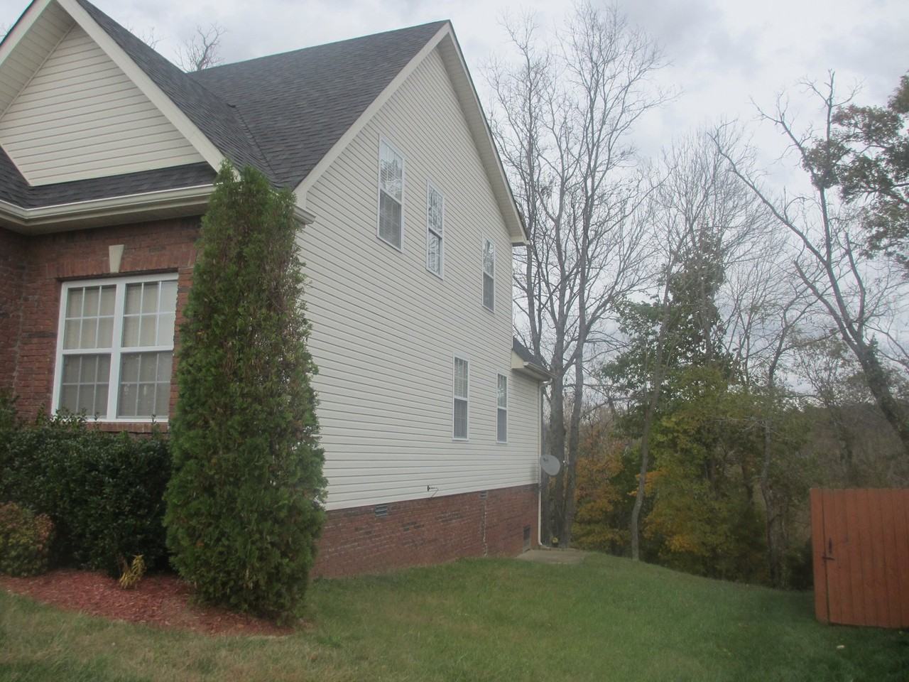 813 E Accipiter Cir - Photo 2 of 30