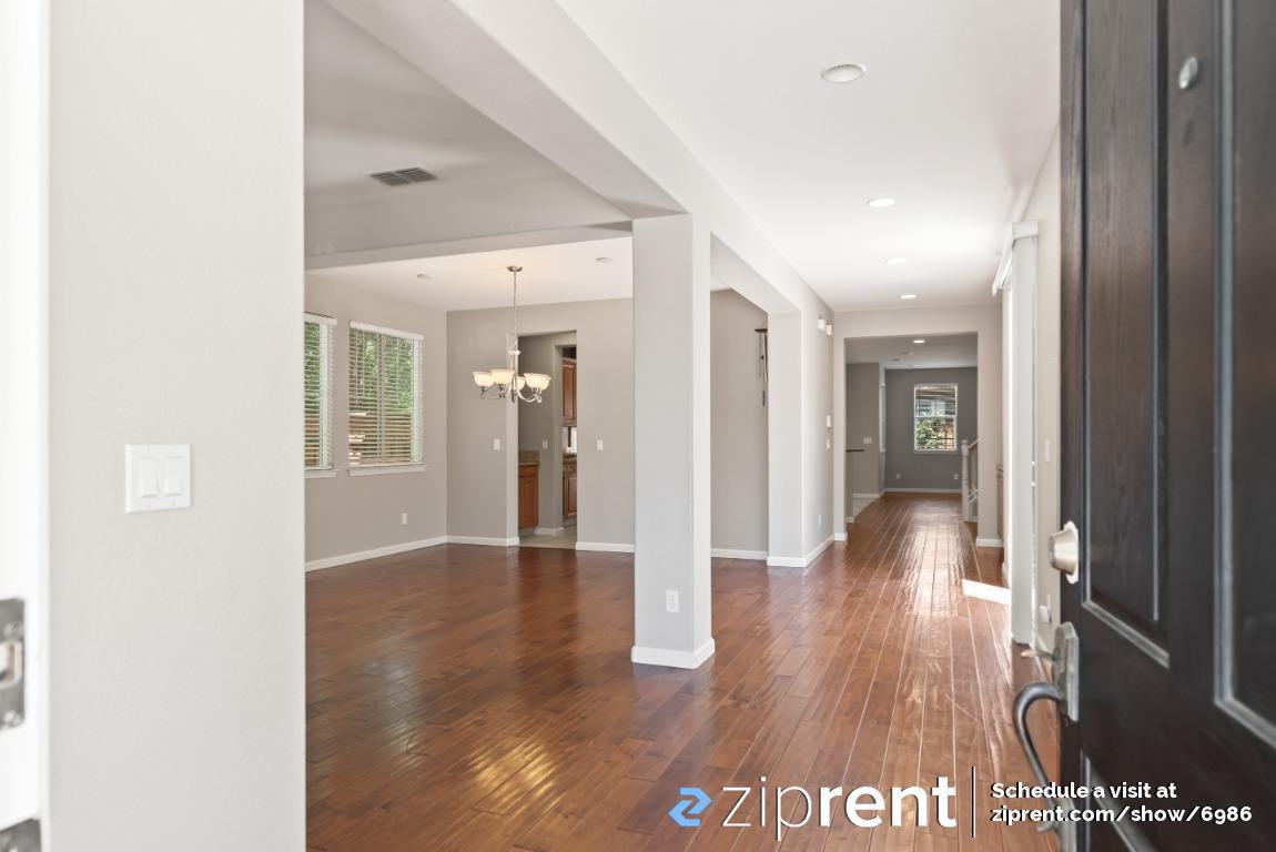 641 W Sombra Way - Photo 2 of 29