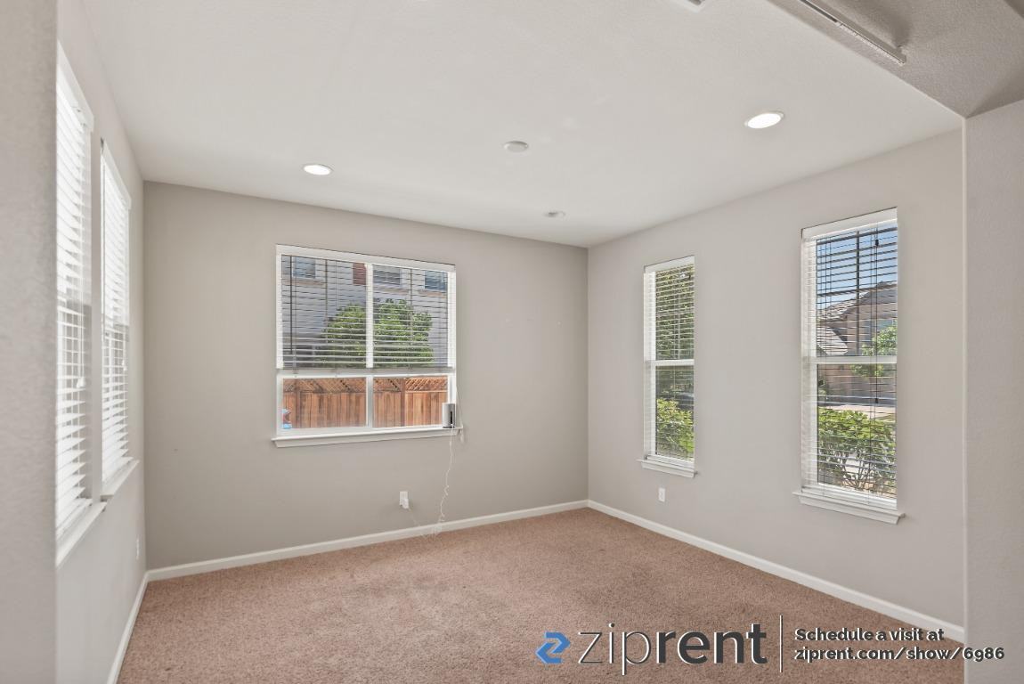 641 W Sombra Way - Photo 3 of 29