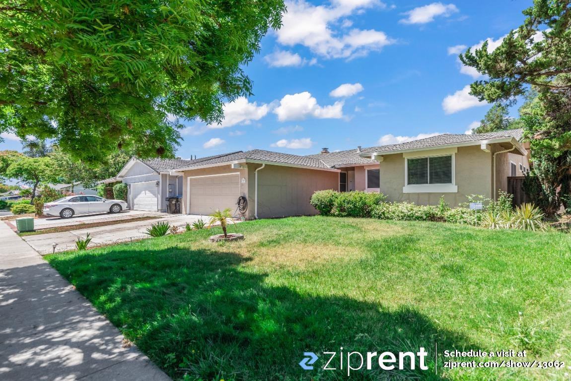 93 Cashew Blossom Dr - Photo 2 of 20