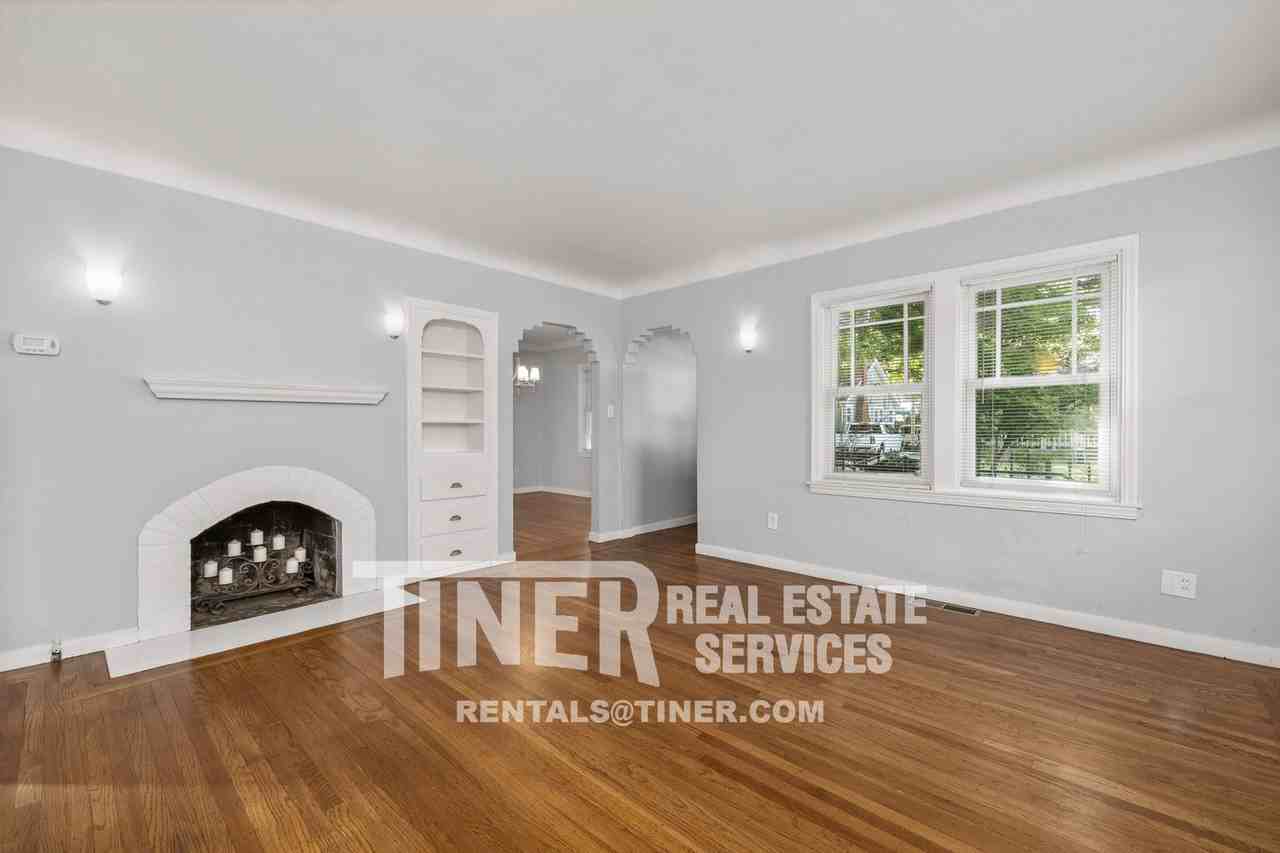 3571 D St - Photo 2 of 30