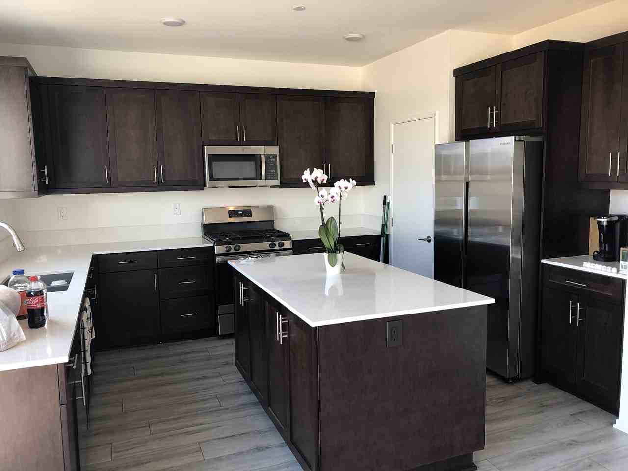 241 Hass Ln - Photo 2 of 4