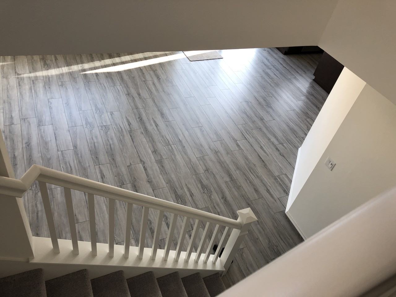 241 Hass Ln - Photo 3 of 4