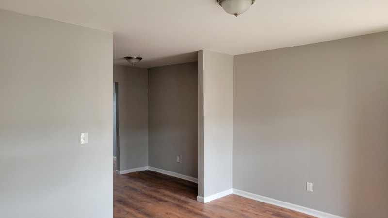 99 Chris Dr #1 - Photo 4 of 6