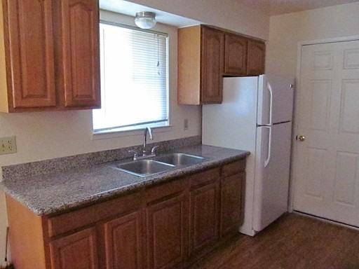 5329 Wentworth Ave - Photo 2 of 9