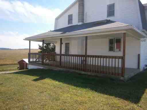 12559 Collinsville Rd - Photo 2 of 8