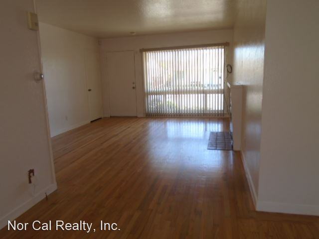 128 Newton St - Photo 2 of 15