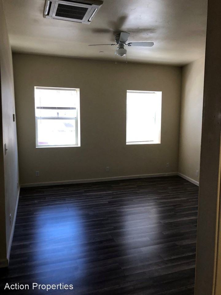 422 Main Street - Photo 3 of 8