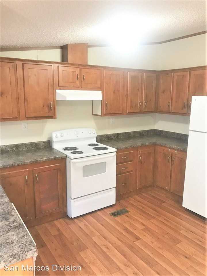 22095 FM 306 - Photo 2 of 14