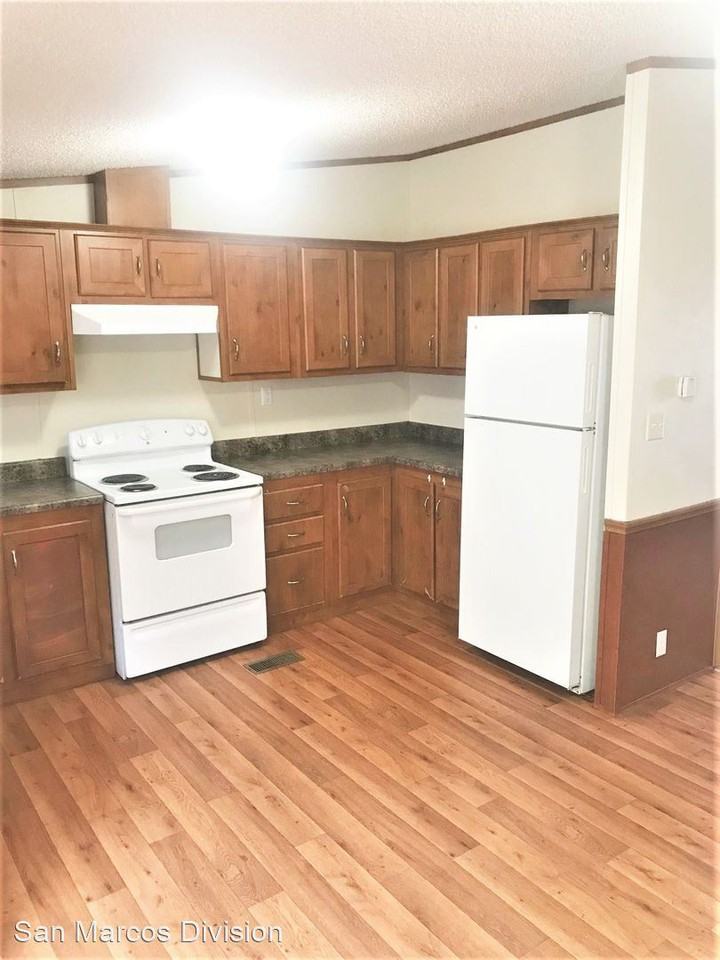 22095 FM 306 - Photo 3 of 14