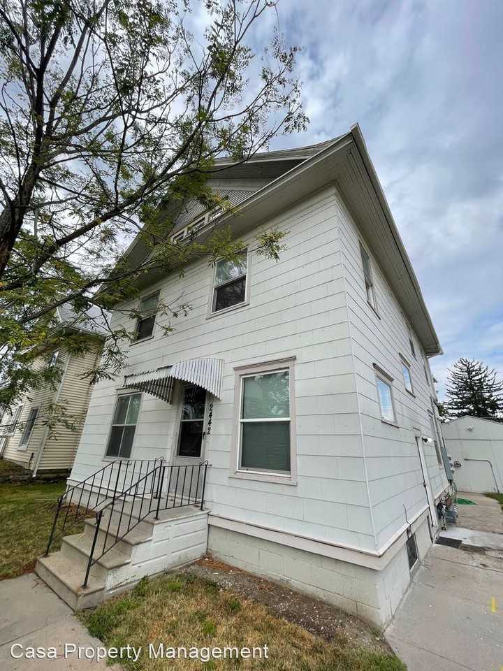 2442 Vine street - Photo 2 of 2