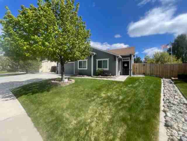 7885 Cadiz Ct - Photo 2 of 25