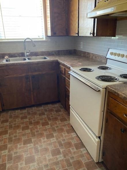 1201 Bluff Dr - Photo 4 of 12