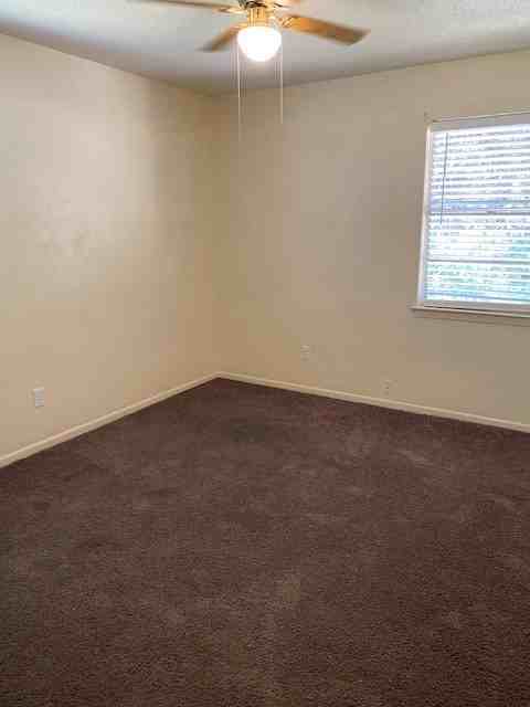 1201 Bluff Dr - Photo 7 of 12