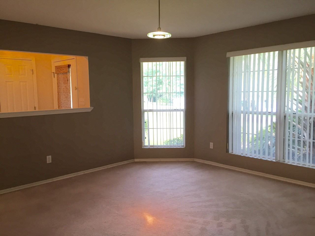 6805 Cedar Lake Dr - Photo 4 of 17