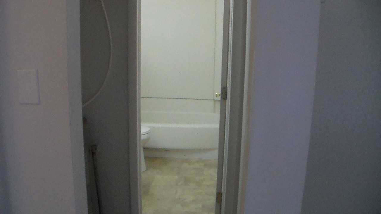 108 1/2 S 11th St - Photo 3 of 3