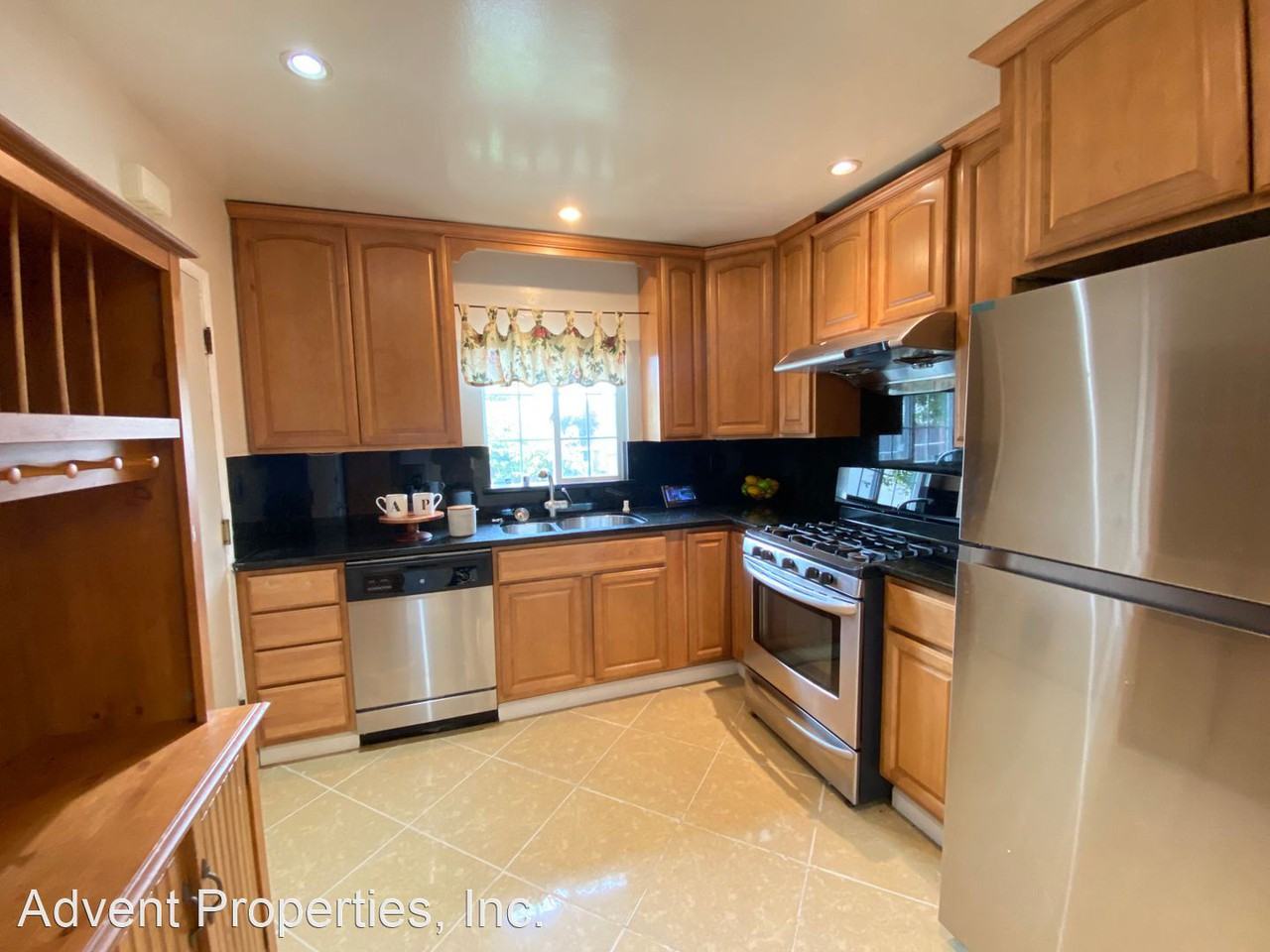 24915 Panitz St - Photo 3 of 22