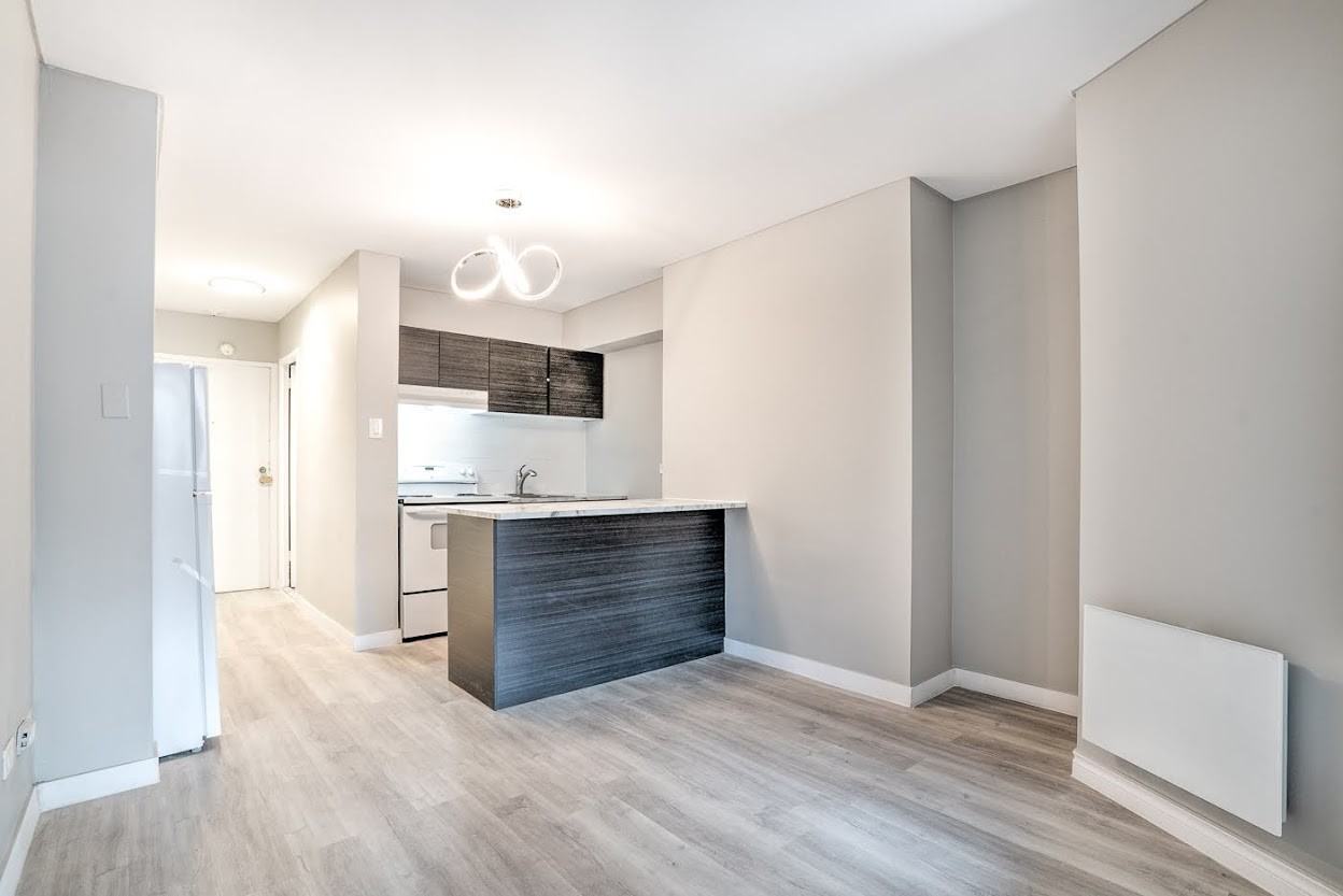 6280 Boul Décarie #907