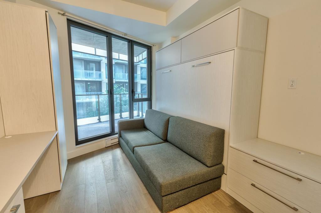 1550 Rue Des Bassins #322A