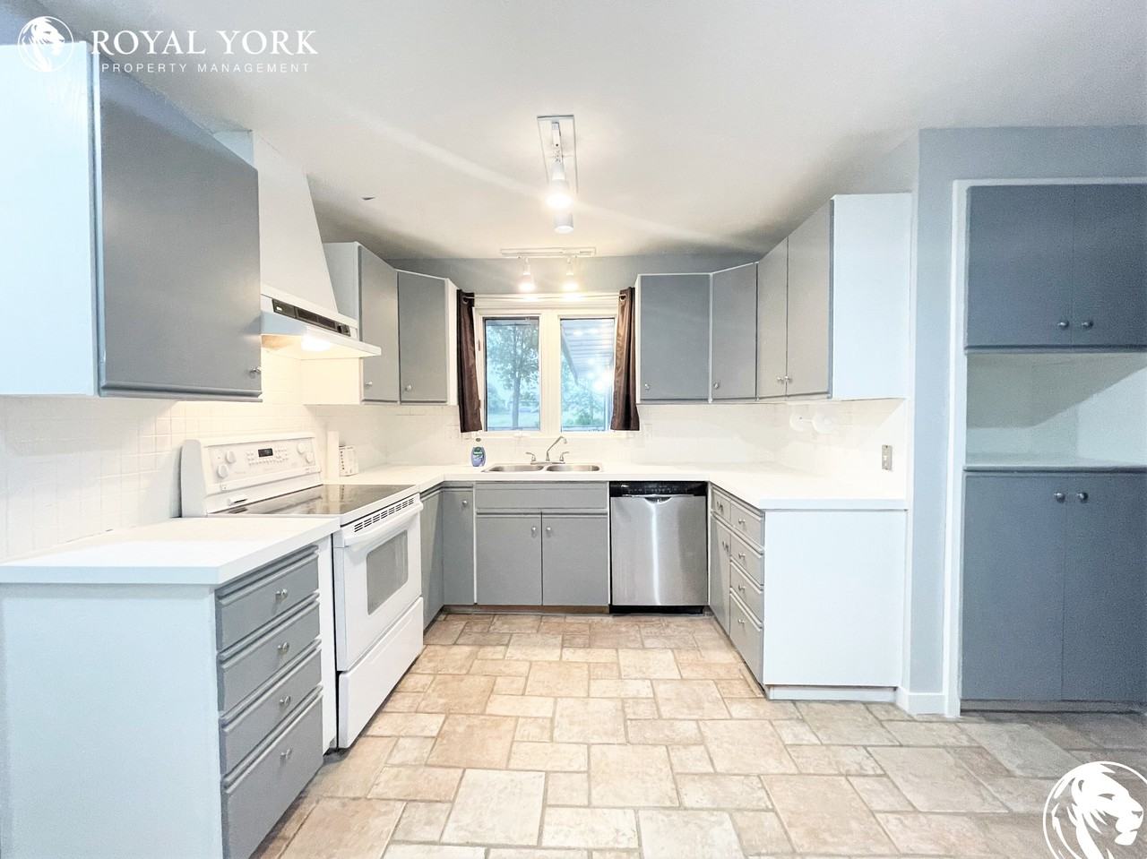 83 Glancaster Rd #1 - Photo 2 of 33