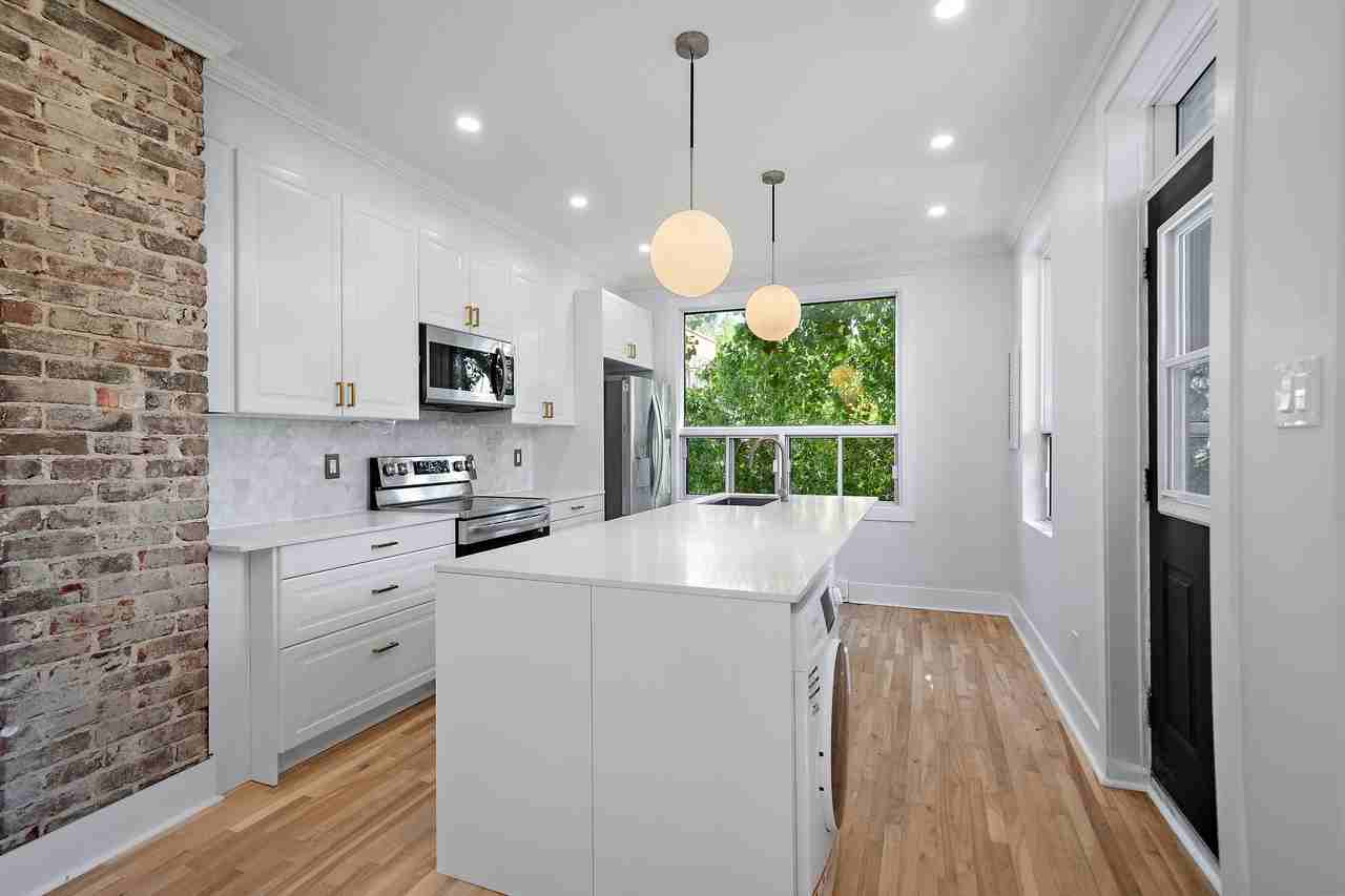 1293 Rue Charlevoix - Photo 3 of 20