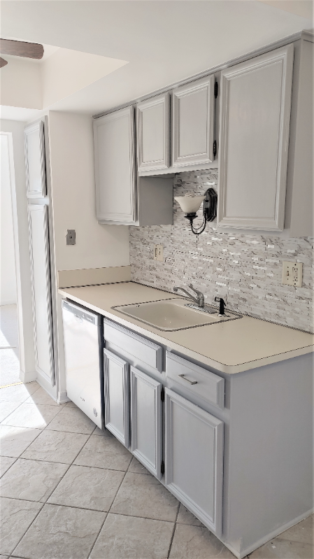 37025 Brynford Dr - Photo 3 of 14