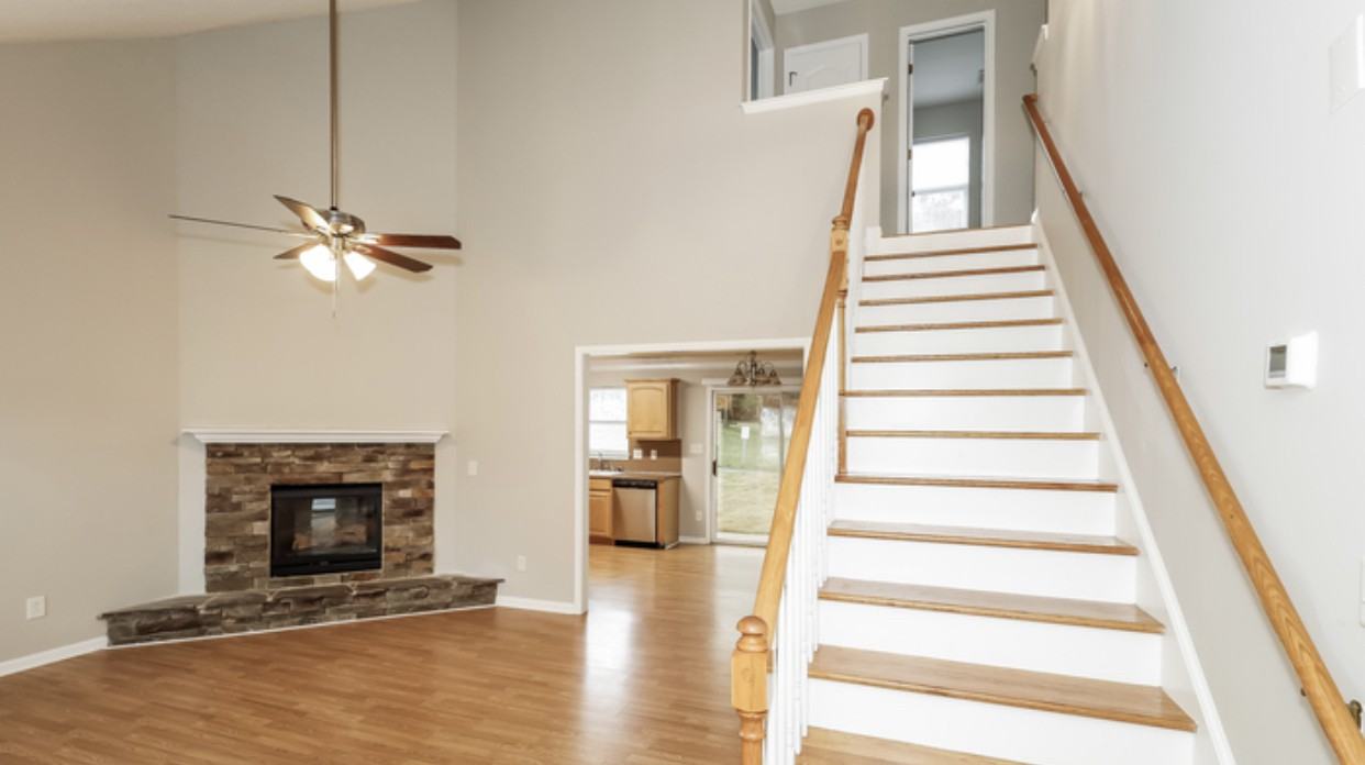 885 Raindrops Rd #855 - Photo 2 of 9