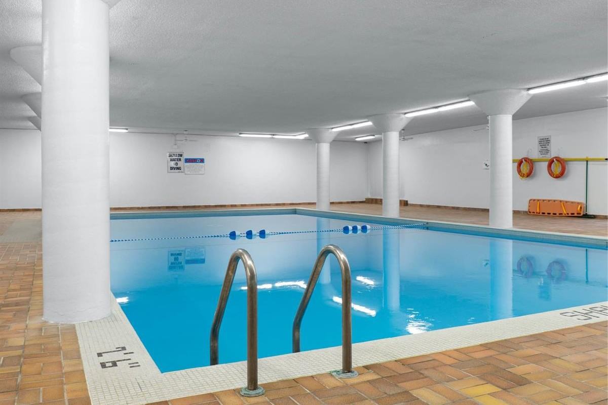 Riverview Place Apartments 180 Lees Ave, Ottawa, ON K1S 5J6 Zumper