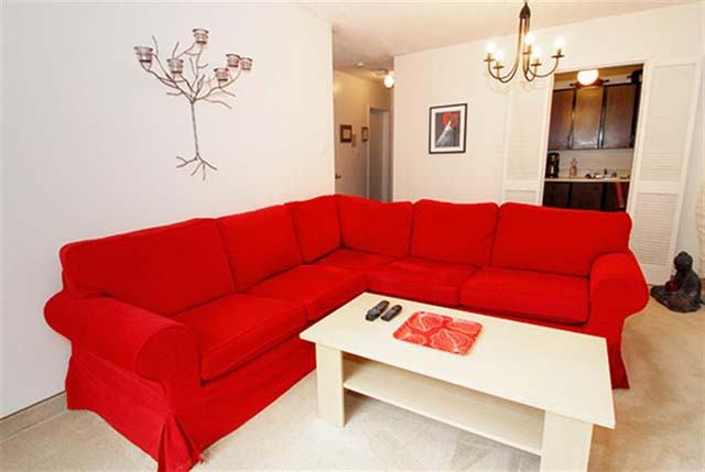 Windsor Park Village Apartments - Photo 2 of 5