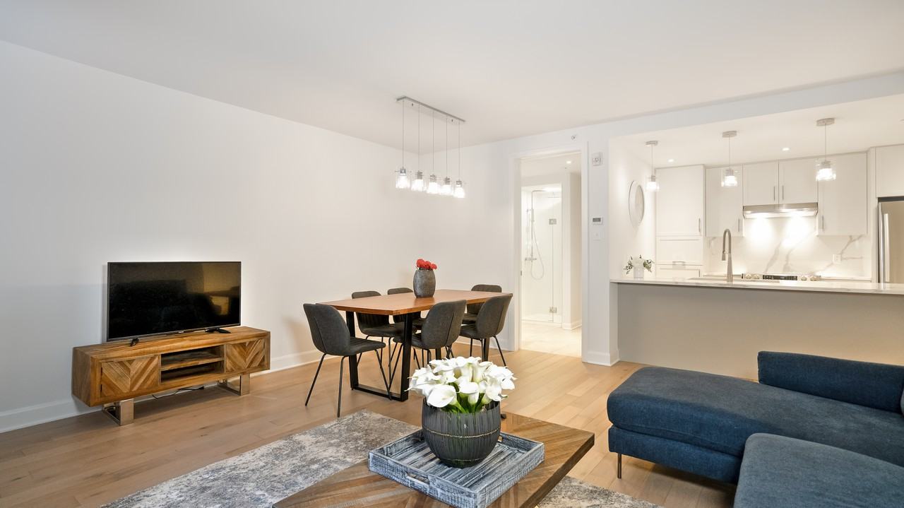 1600 rue Des Cascades Ouest - Photo 2 of 15