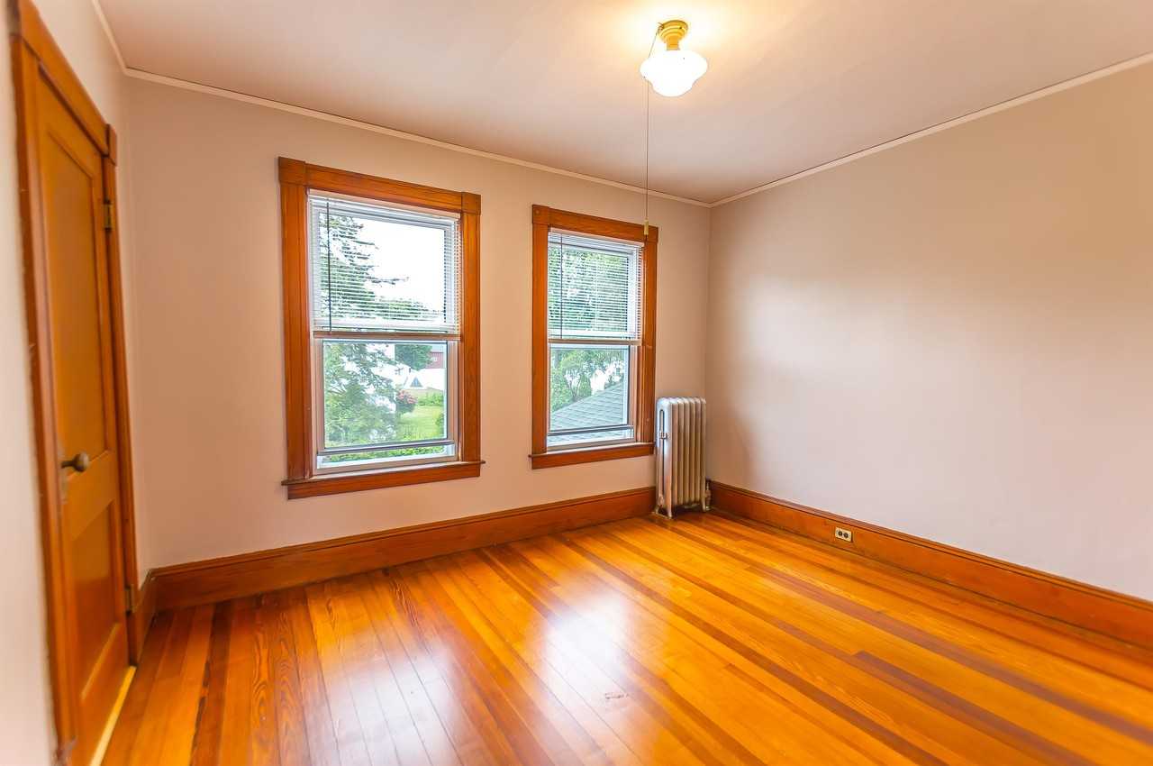 105 Ray St #B - Photo 5 of 13