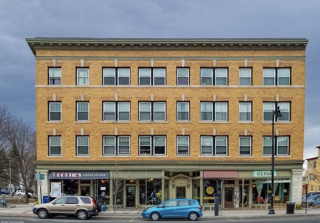 440 North St #32 - Photo 4 of 10