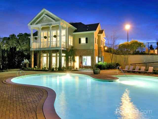 Decatur Crossings - Photo 3 of 13