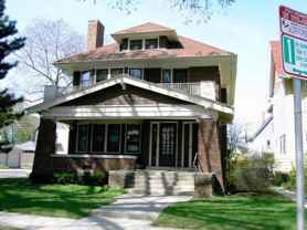 1820 E Hartford Ave - Photo 1 of 1