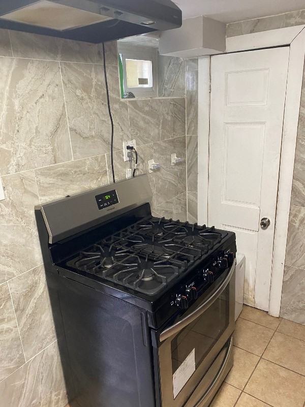 20955 Whitehall Ter #1B - Photo 3 of 7