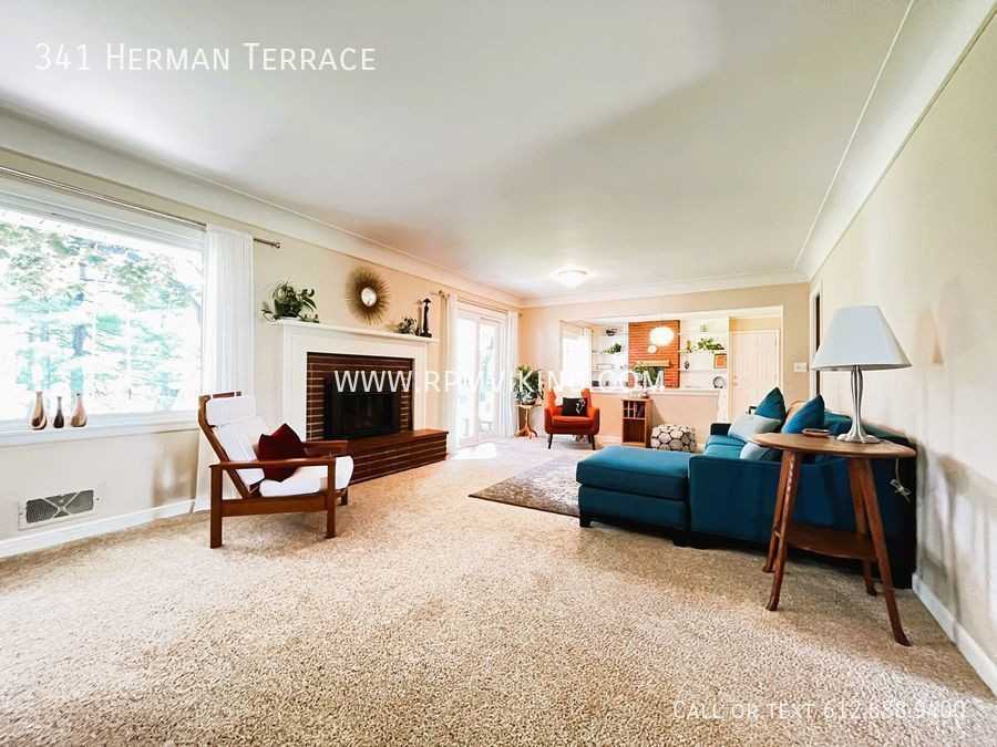 341 Herman Ter - Photo 2 of 29