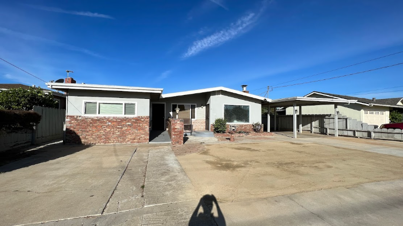 641 Rincon Road - Photo 2 of 17