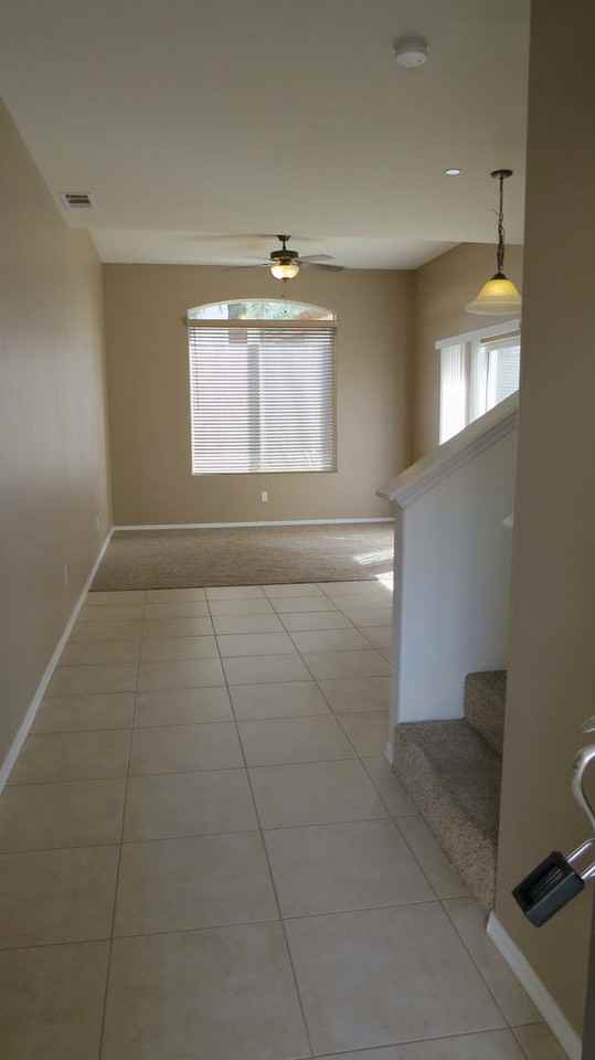 374 Avenida De Amigos - Photo 2 of 12