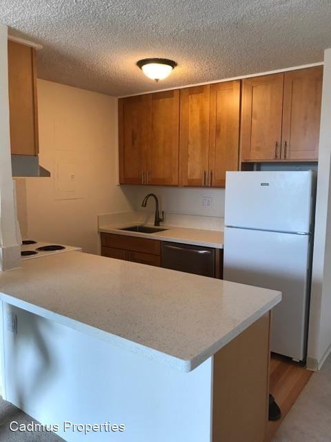 98-1038 PEARLRIDGE GARDENS & TOWERS 98-1038 MOANALUA ROAD