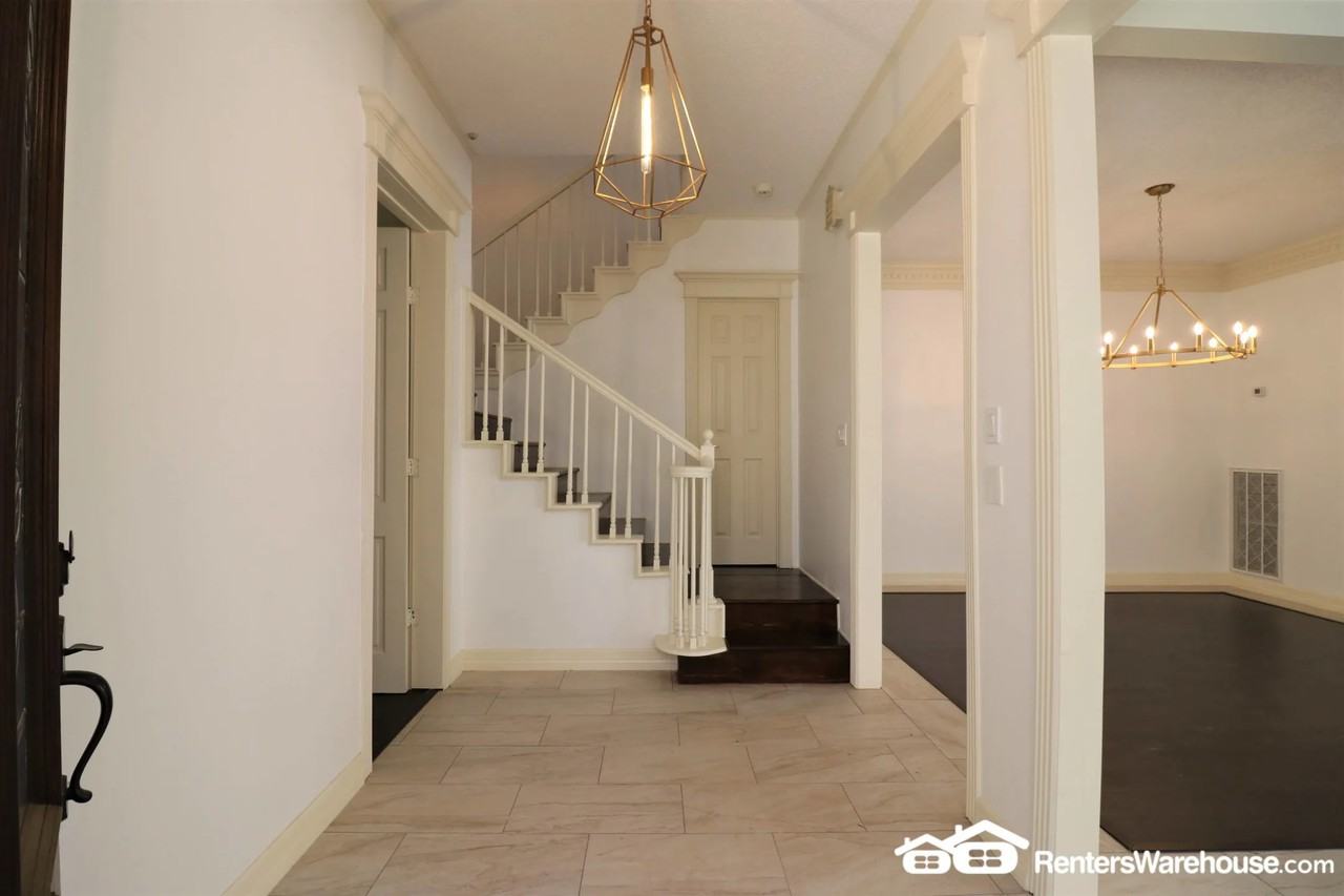 44 Bayou Pointe Dr - Photo 2 of 31