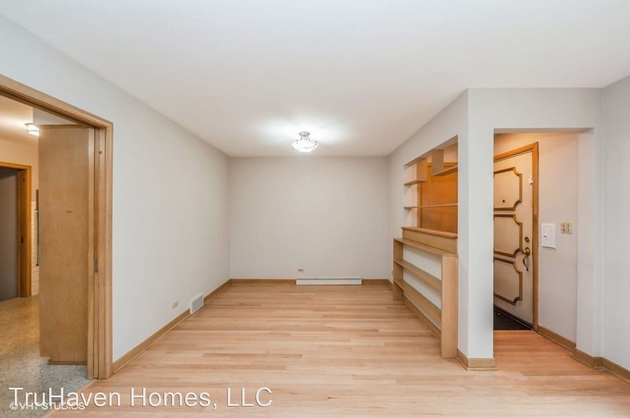 7045 W Madison St - Photo 3 of 21