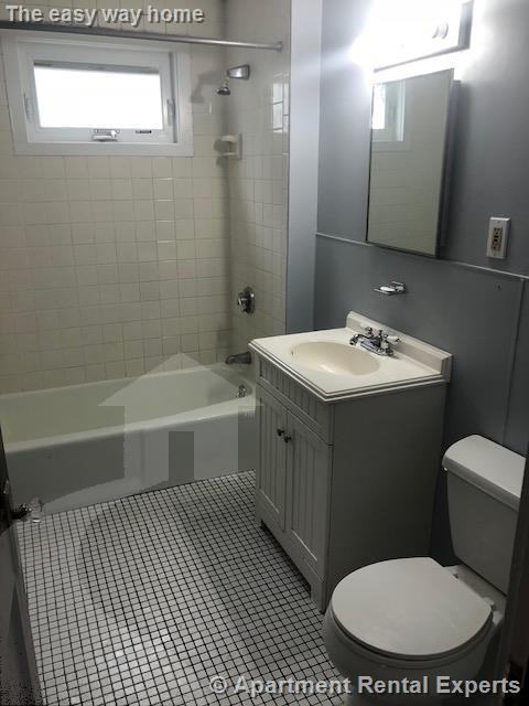 2214 Mystic Valley Pkwy - Photo 3 of 10
