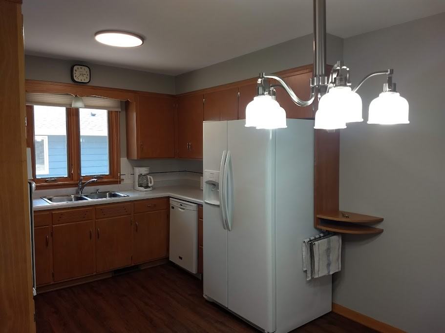 3045 Neptune Ave - Photo 2 of 12