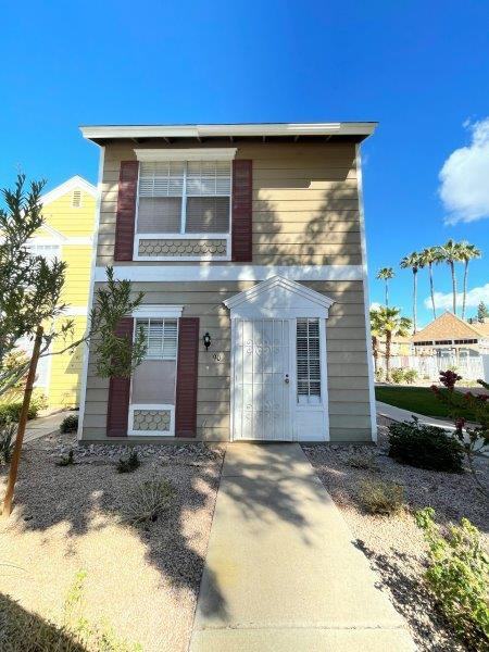 1970 N Hartford St #90