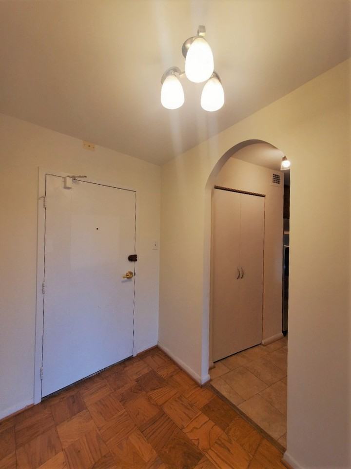 9039 Sligo Creek Pkwy #1102