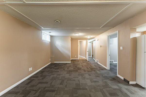 11 Sycamore Ave - Photo 3 of 16