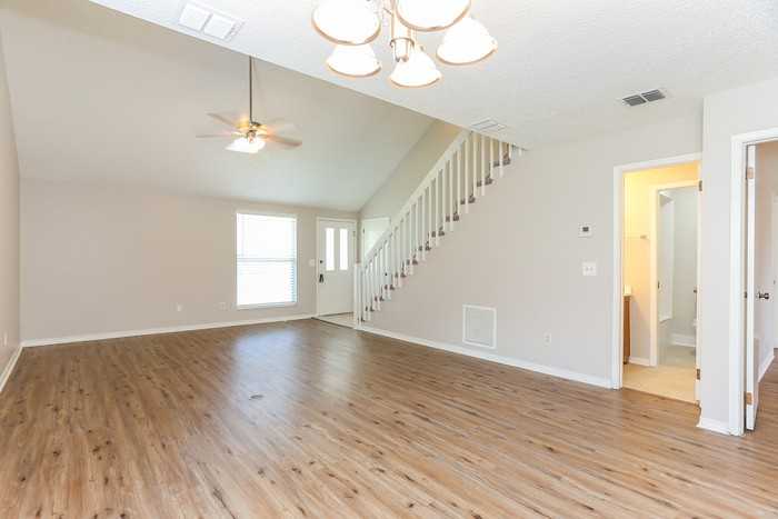 11458 Willet Ct S - Photo 3 of 18