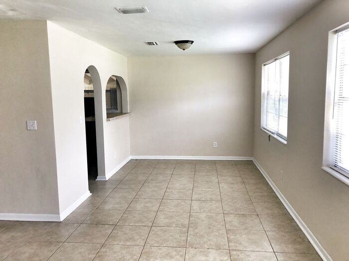 8067 Santillo Dr - Photo 2 of 12