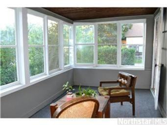 1005 Front Ave - Photo 2 of 16