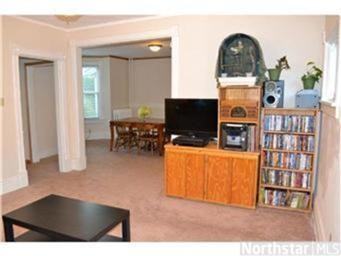 1005 Front Ave - Photo 3 of 16